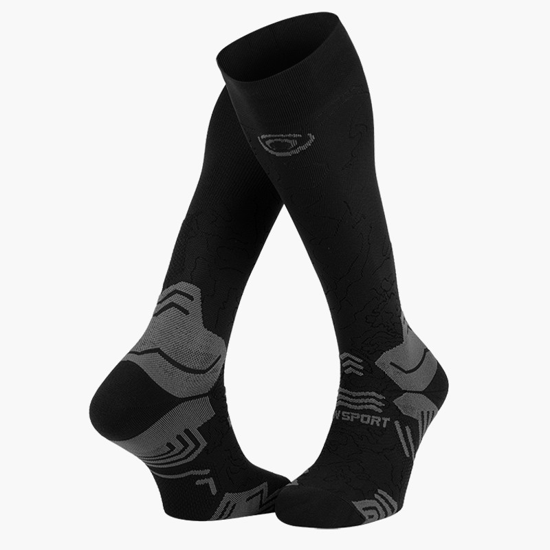 BV SPORT | Compression hiking socks Trek GR compression black-grey
